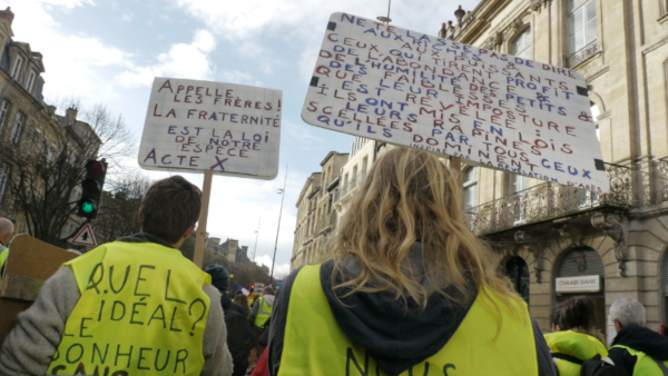 Pèlerins d'Arès Gilets Jaunes Bordeaux(2)