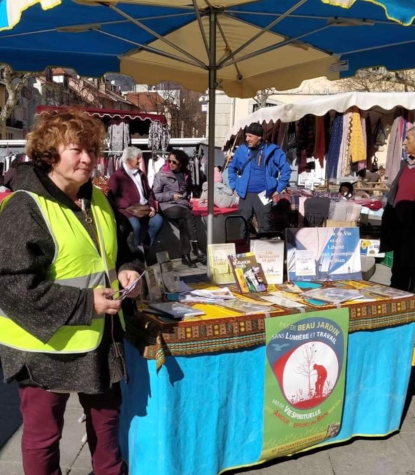 Gap : Stand sur le marché