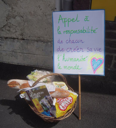 Le panier du marché à Auray, Mai 2009