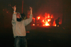 A riot in France, 2007 (Photo&nbsp;: Mikael Marguerie, Wikimedia)