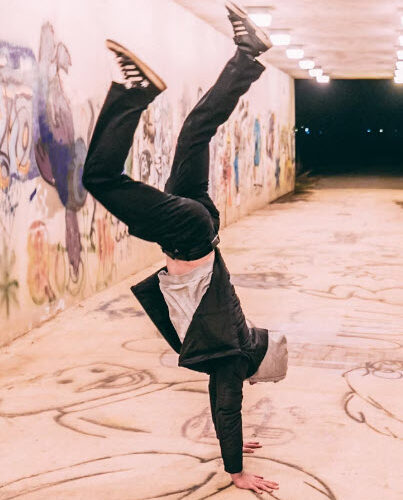 Hey youth, get the world to feel and look young! (a meditation)