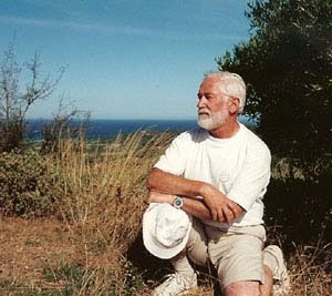 I have prayed intensely ever since I was intrusted The Wordof Arès. Here I am in the wilds in 1994. Actually, I am simply repeating Jesus and the Father's Words tirelessly, because I have never met them again since 1974 and 1977, and I know that nobody has to take my word about The Word of Arès. Only faith makes me an apostle. 
