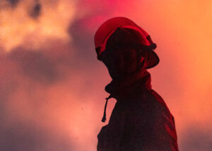 The man that saves me from the fire has no face,no citizenship, no religion. He's my savior. So it is that I have to see my neighbor. (Photo&nbsp;: Jarden Bellamkonda, Unsplash)